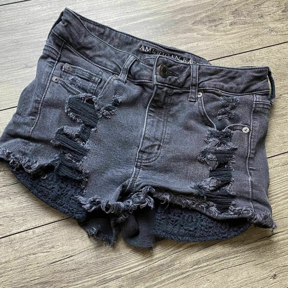 AMERICAN EAGLE Denim Women's Black Distressed Hi Rise Shortie Lace Pocket  4/27